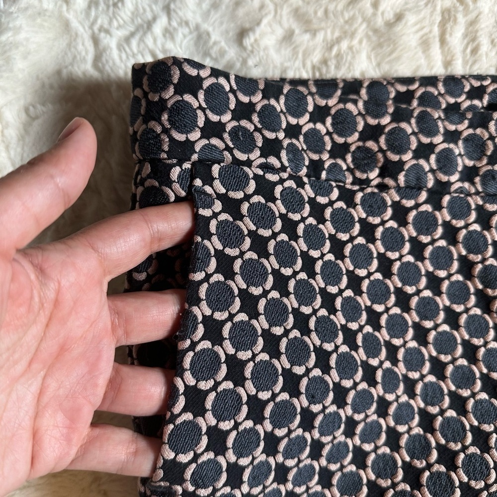 Ann Taylor Black and Cream Textured Pants - Picture 5 of 6